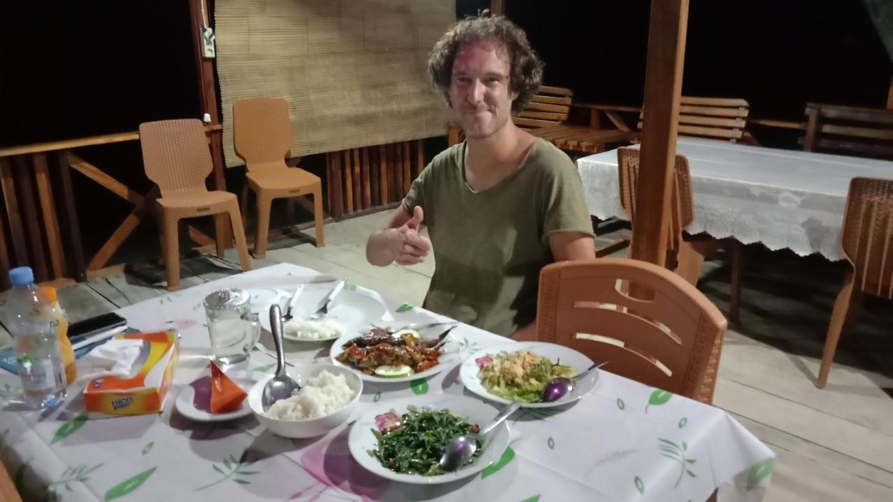 Yohana Cottage Tual Экстерьер фото