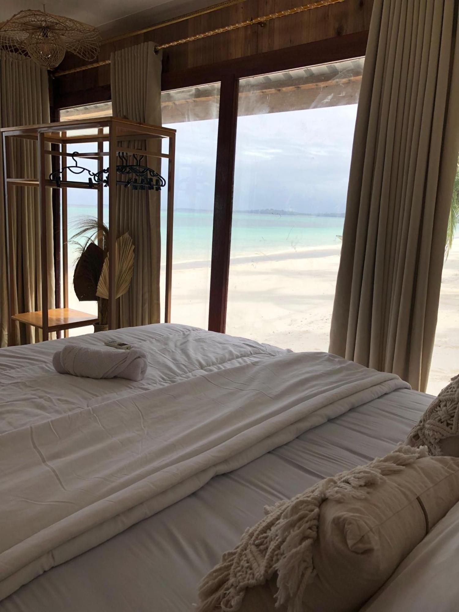 Yohana Cottage Tual Экстерьер фото