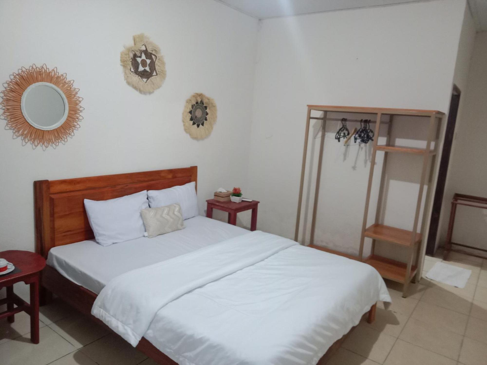 Yohana Cottage Tual Экстерьер фото