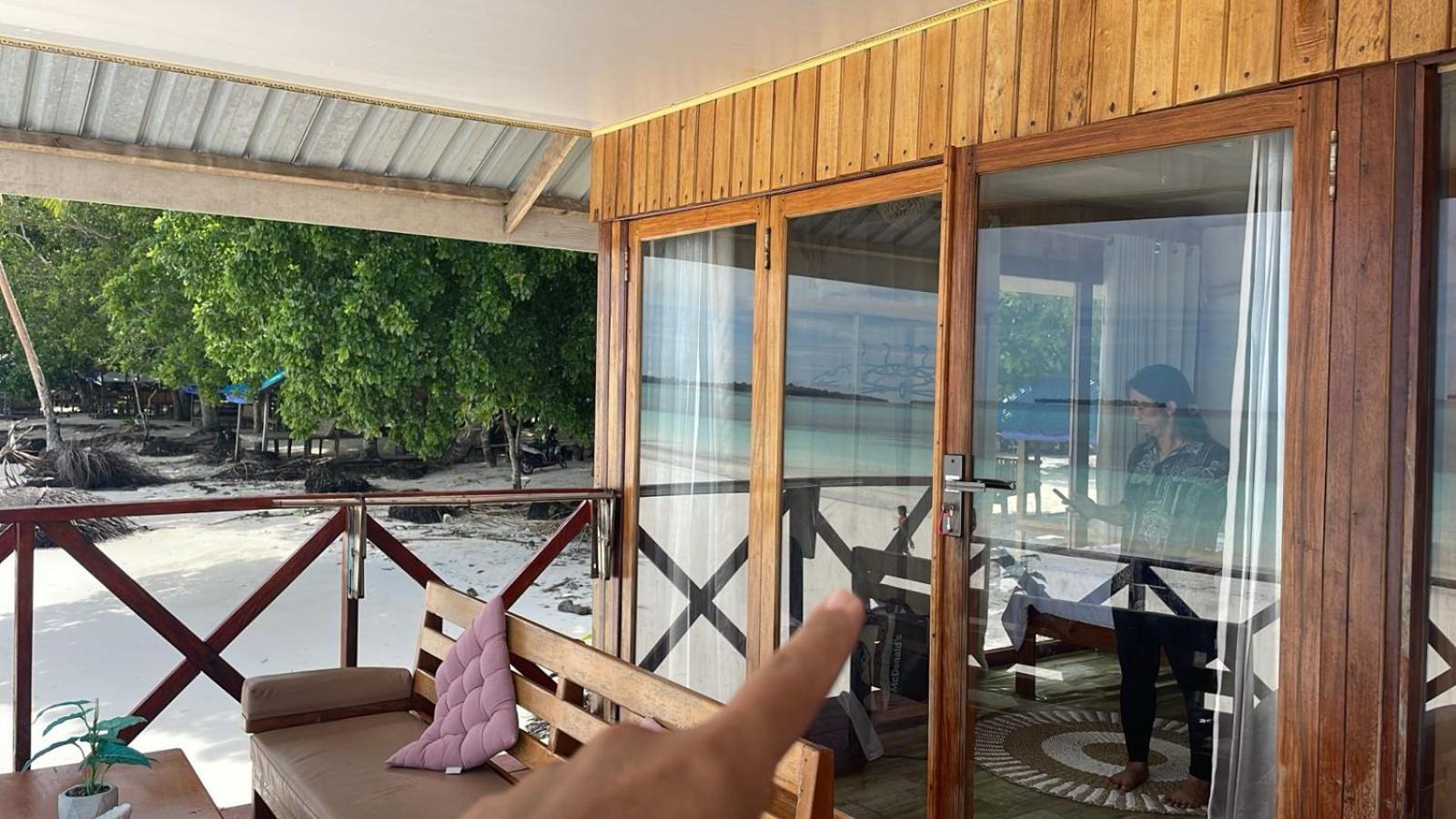 Yohana Cottage Tual Экстерьер фото