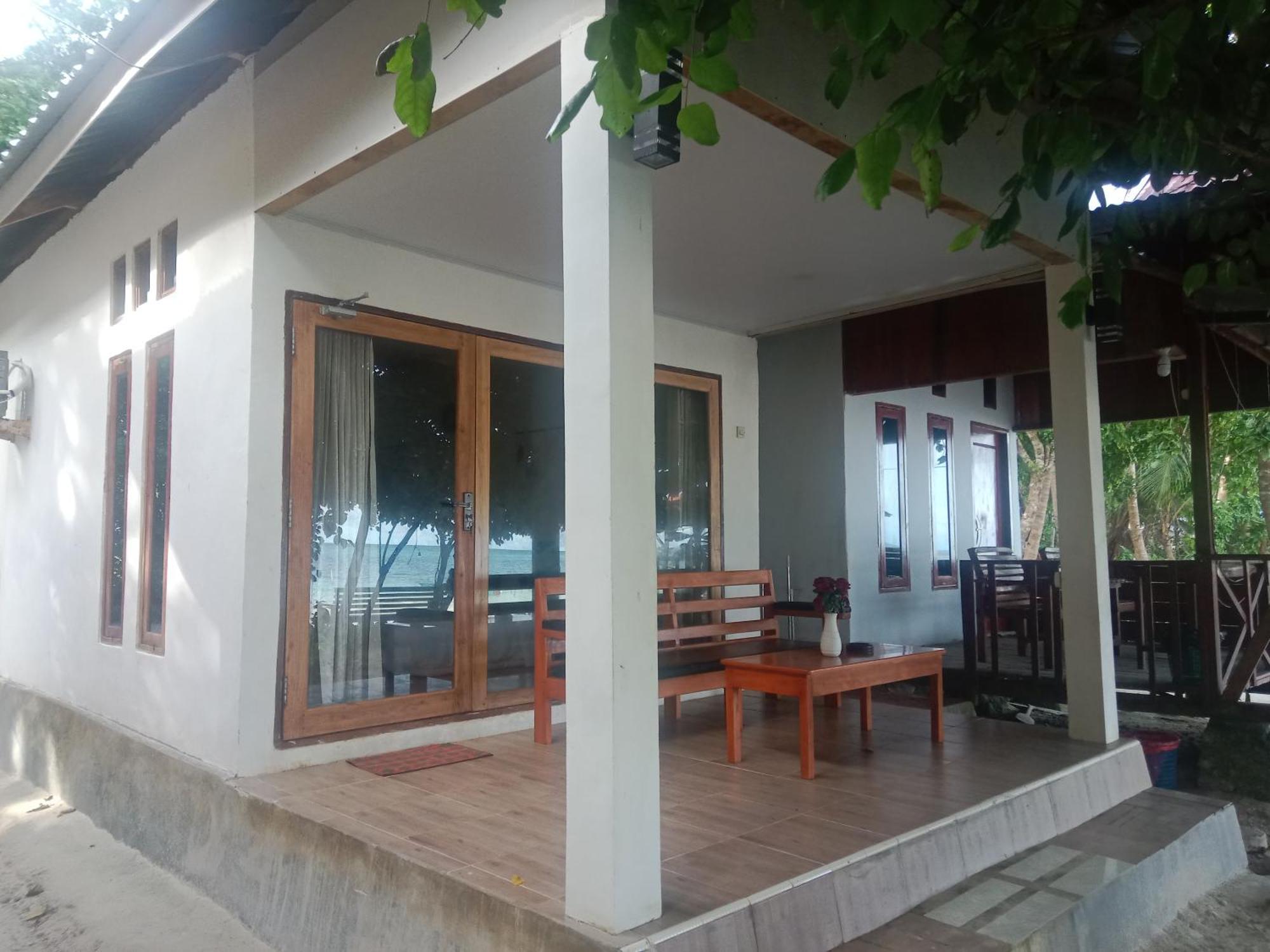 Yohana Cottage Tual Экстерьер фото